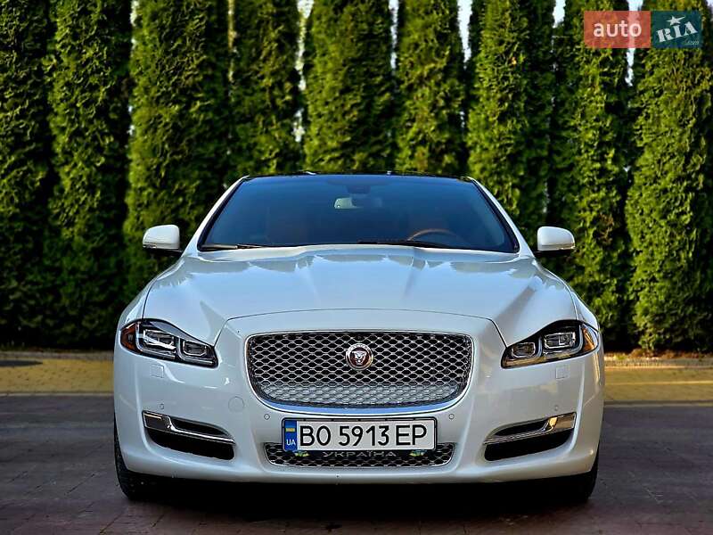Jaguar Xj (2016)