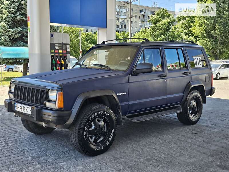 Jeep Cherokee (1995)