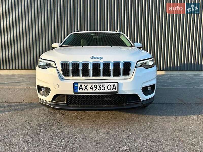 Jeep Cherokee (2018)