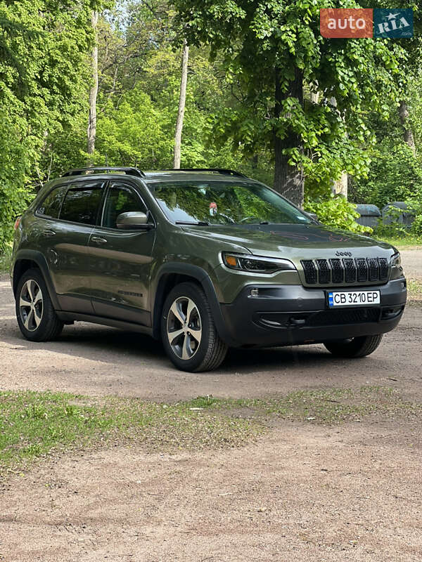 Jeep Cherokee (2020)