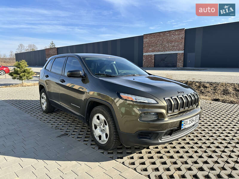 Jeep Cherokee (2015)