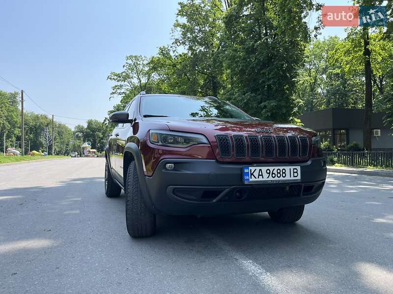 Jeep Cherokee (2020)