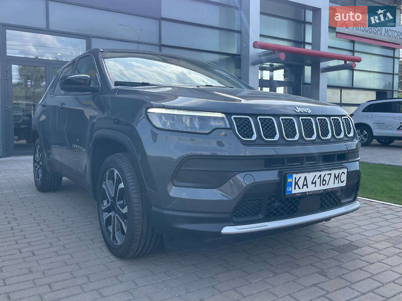 Jeep Compass (2024)