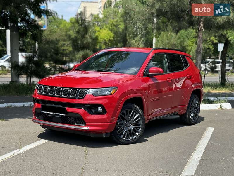 Jeep Compass (2023)