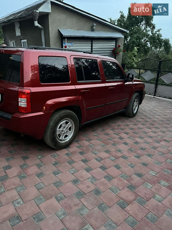 Jeep Patriot (2010)