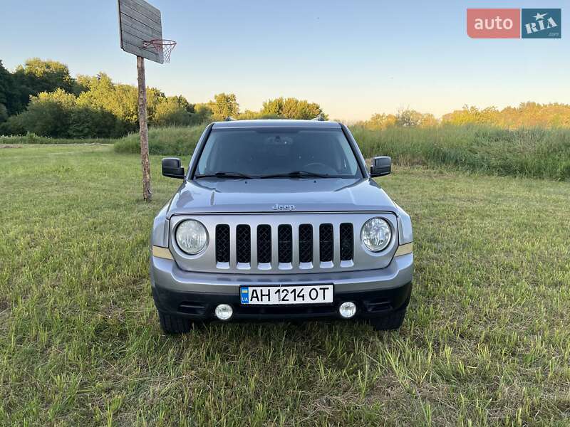 Jeep Patriot (2016)