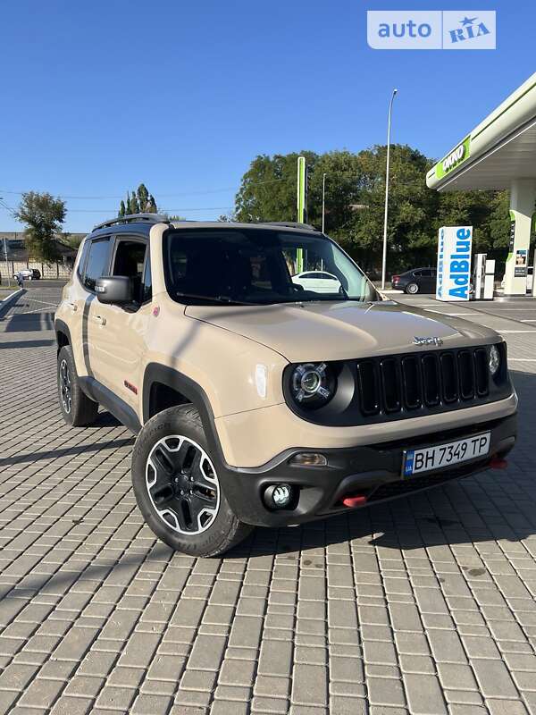 Jeep Renegade (2015)