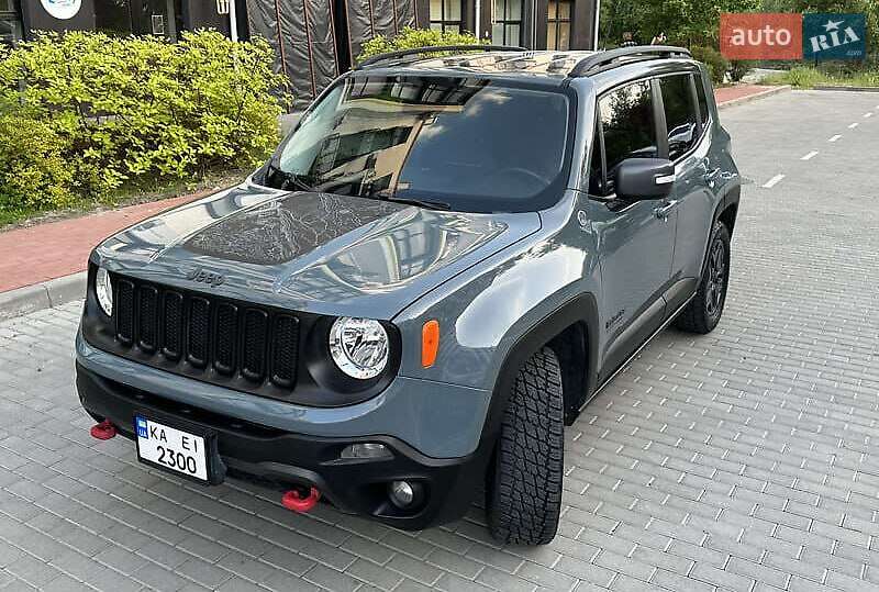 Jeep Renegade (2017)