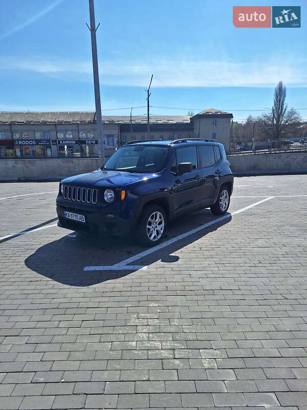 Jeep Renegade (2016)
