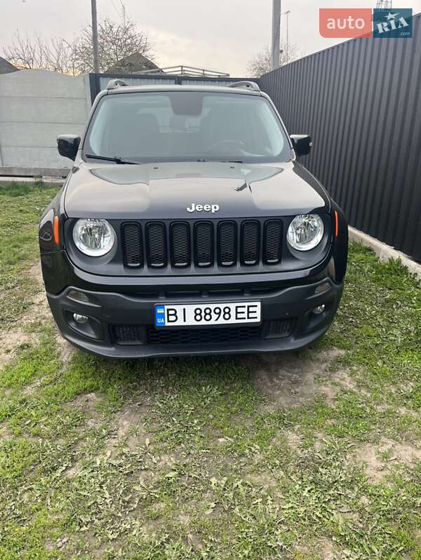 Jeep Renegade (2016)