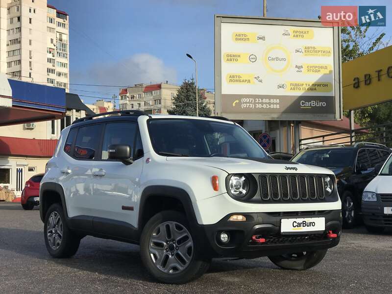 Jeep Renegade (2016)
