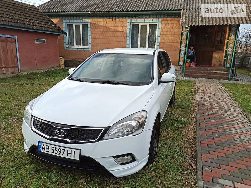 Kia Ceed (2010)