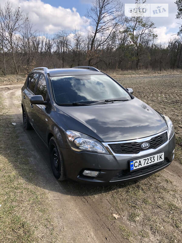 Kia Ceed (2009)
