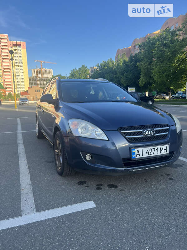 Kia Ceed (2008)