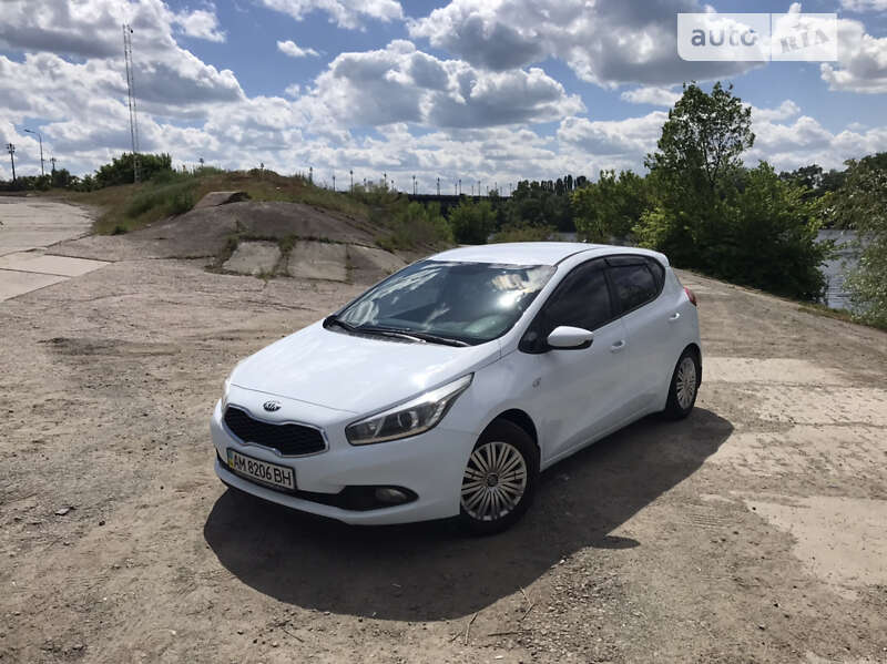 Kia Ceed (2012)