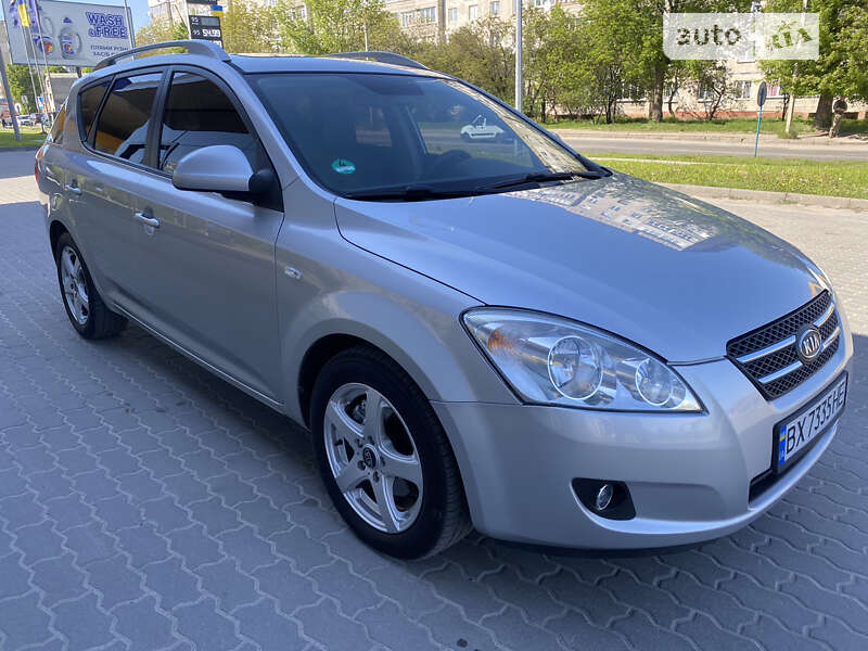 Kia Ceed (2007)