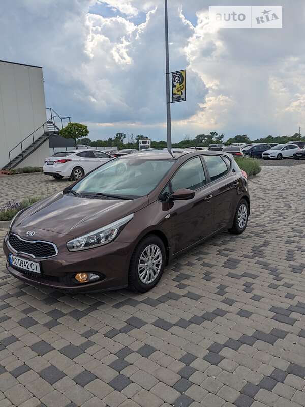 Kia Ceed (2013)