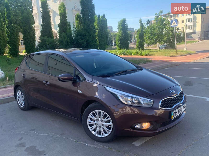 Kia Ceed (2013)