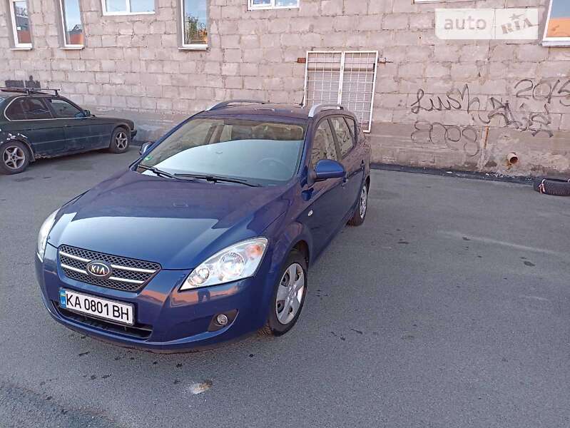 Kia Cee'd (2009)