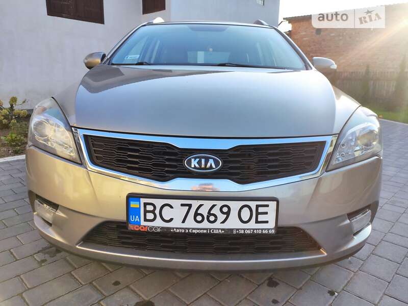 Kia Ceed (2009)
