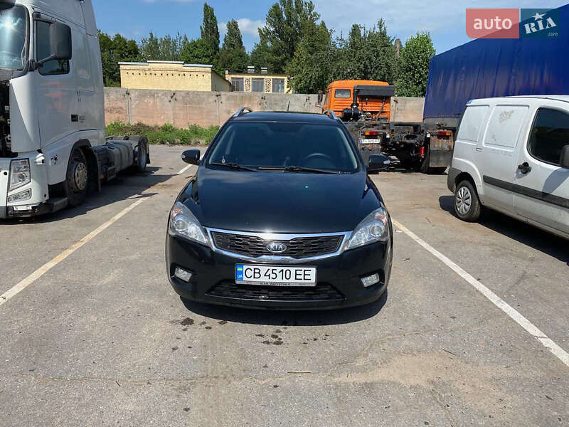 Kia Ceed (2009)
