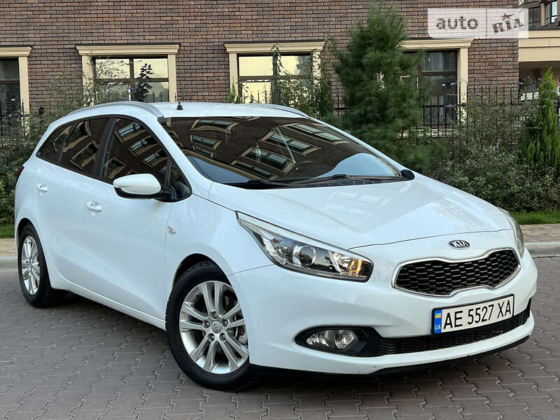 Kia Cee'd (2013)