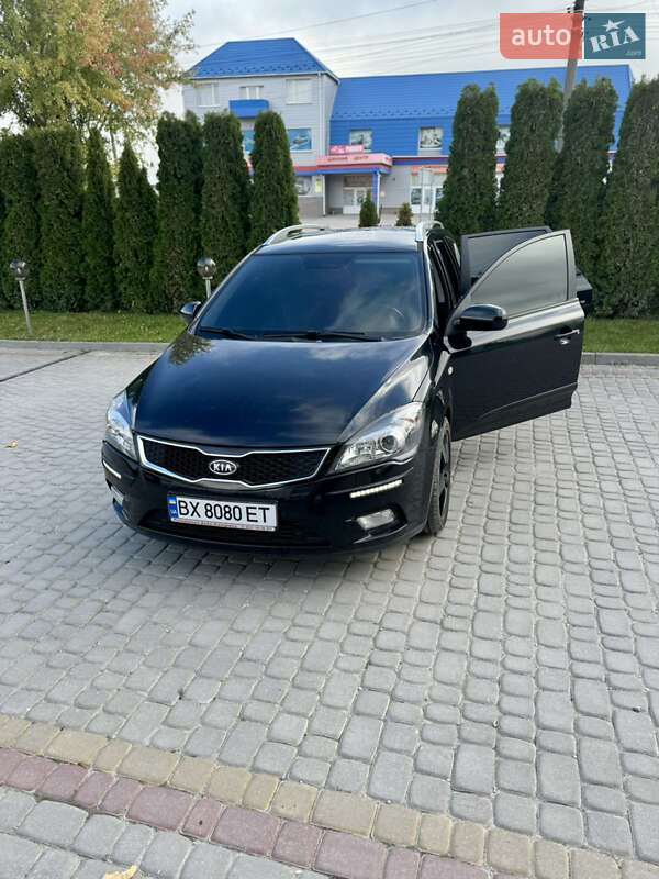 Kia Cee'd (2012)