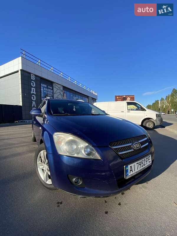Kia Ceed (2007)