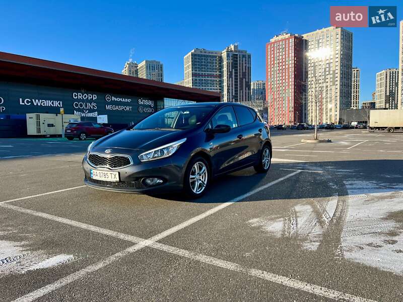 Kia Ceed (2013)