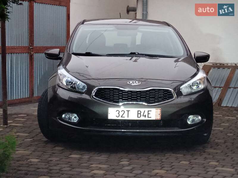 Kia Ceed (2012)