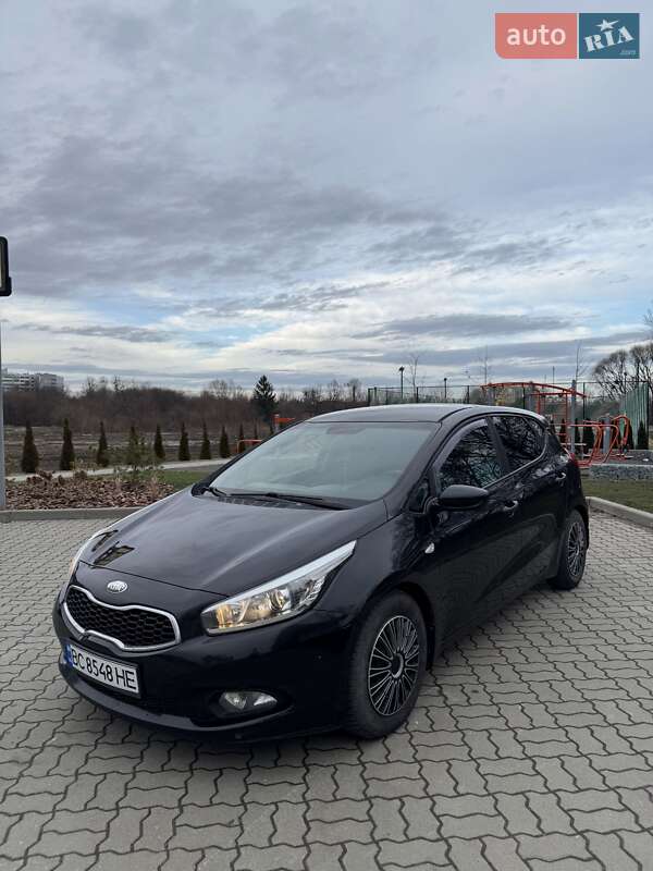 Kia Ceed (2013)