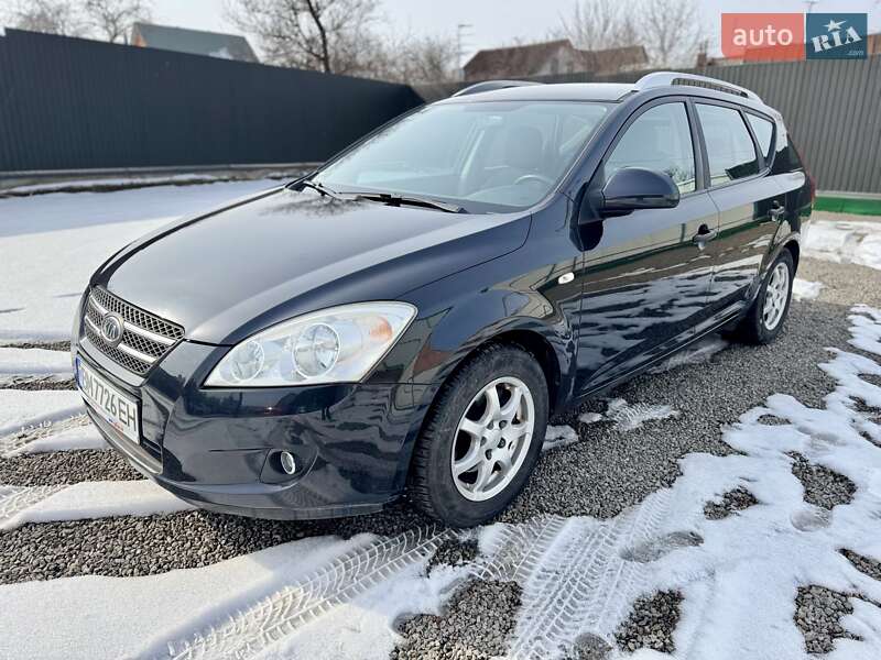 Kia Ceed (2008)