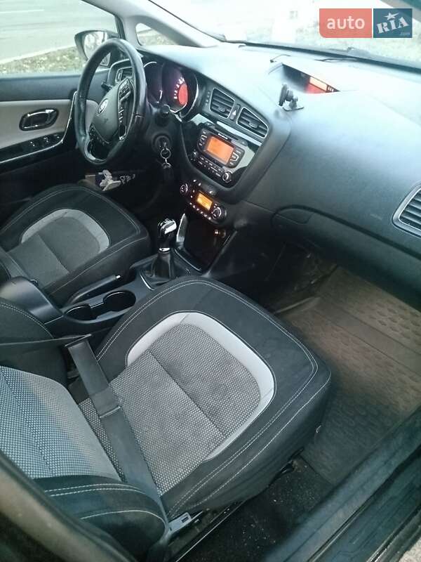 Kia Ceed (2012)