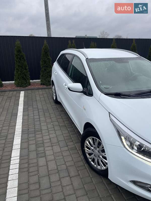 Kia Ceed (2014)