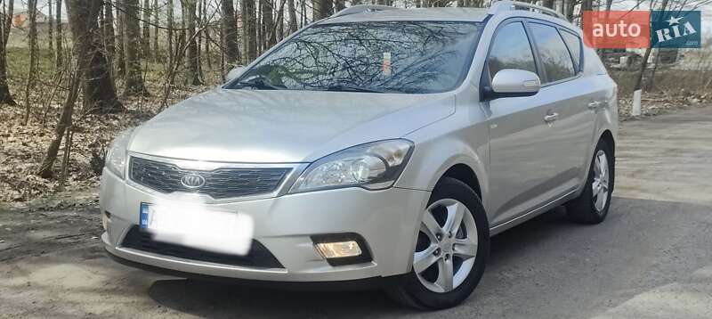 Kia Ceed (2012)
