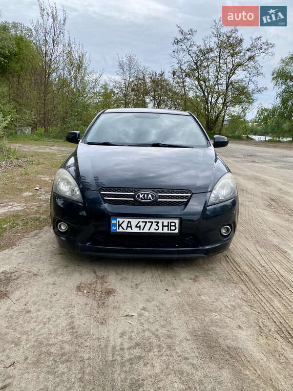 Kia Ceed (2010)