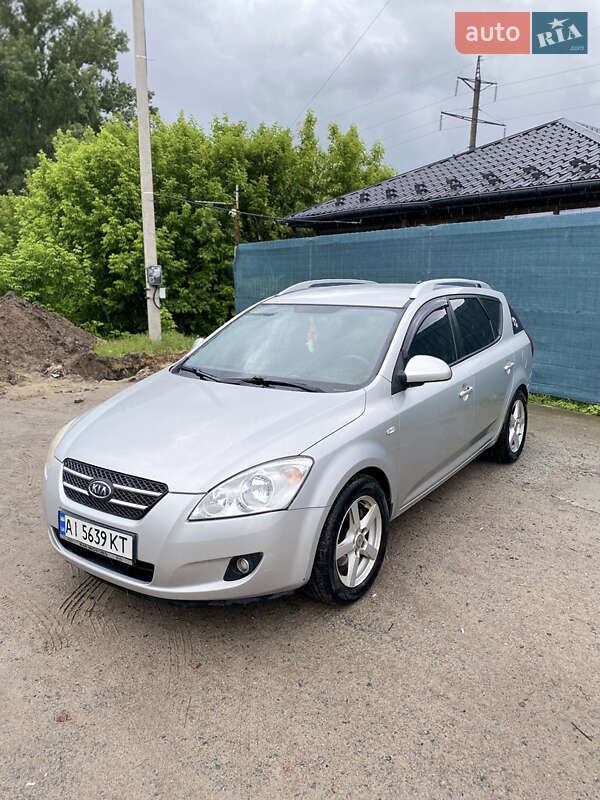 Kia Ceed (2007)