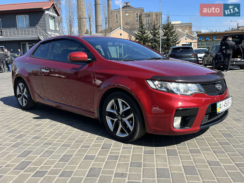 Kia Cerato koup (2012)