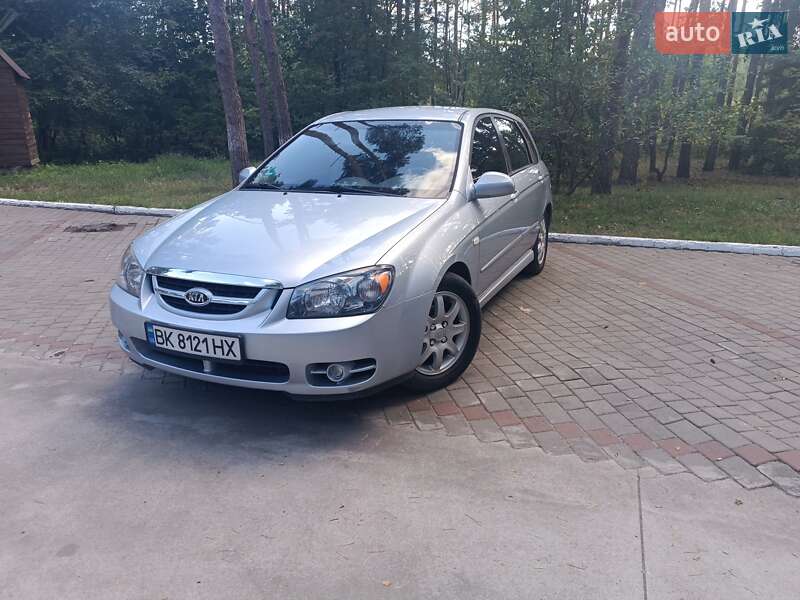 Kia Cerato (2006)