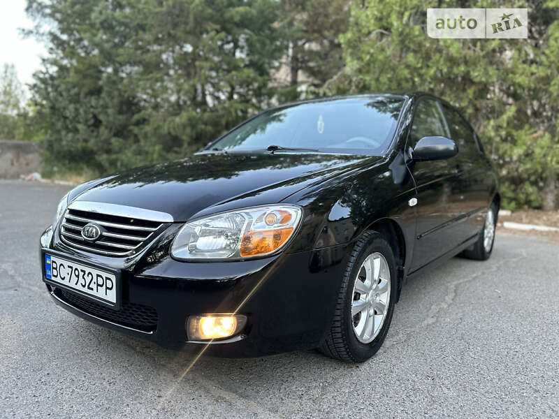 Kia Cerato (2007)