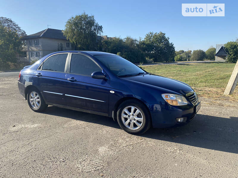 Kia Cerato (2007)