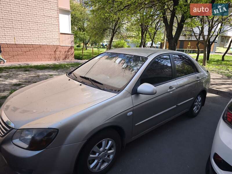 Kia Cerato (2008)