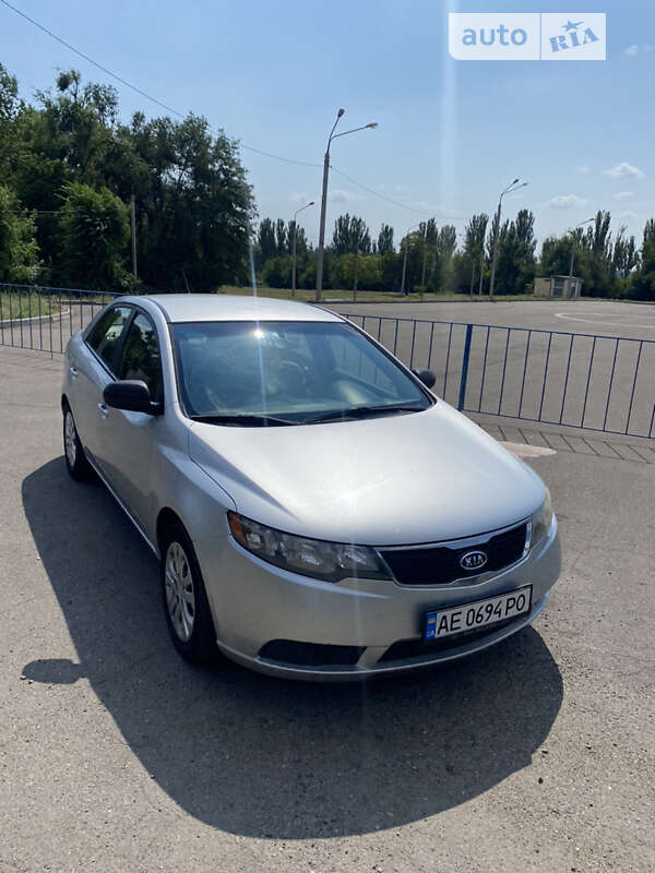 Kia Forte (2012)
