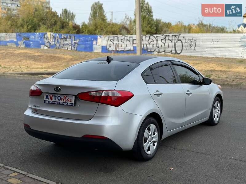 Kia Forte (2013)