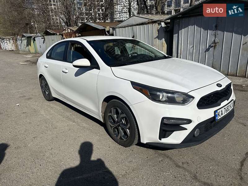 Kia Forte (2021)