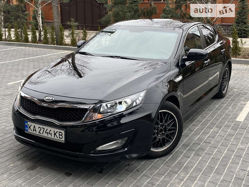 Kia K5 (2012)