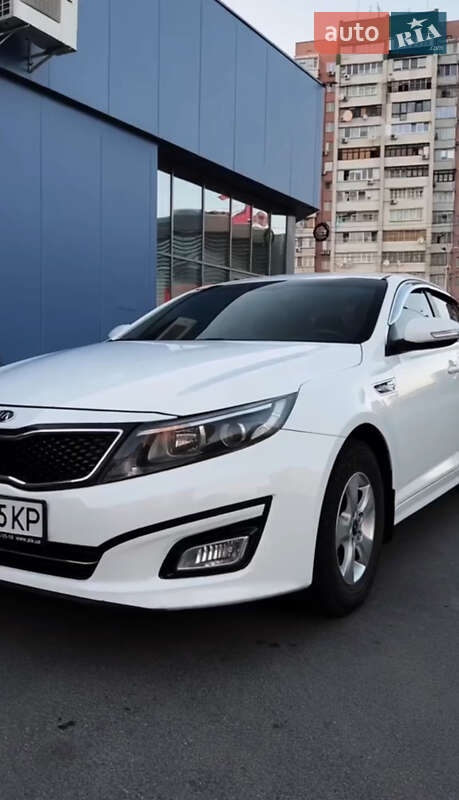 Kia K5 (2015)