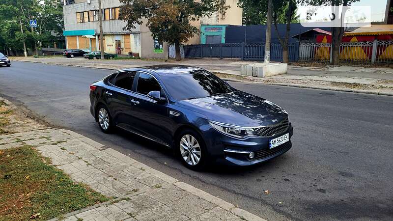 Kia K5 (2016)