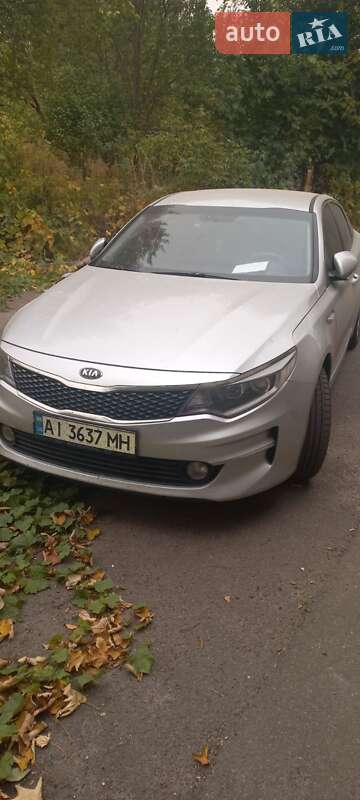 Kia K5 (2016)