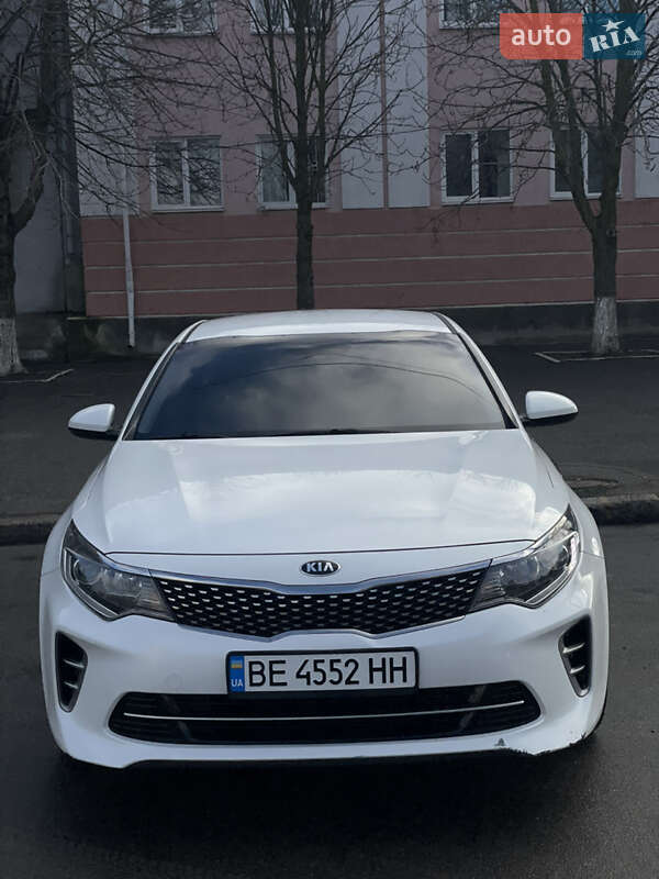 Kia K5 (2016)